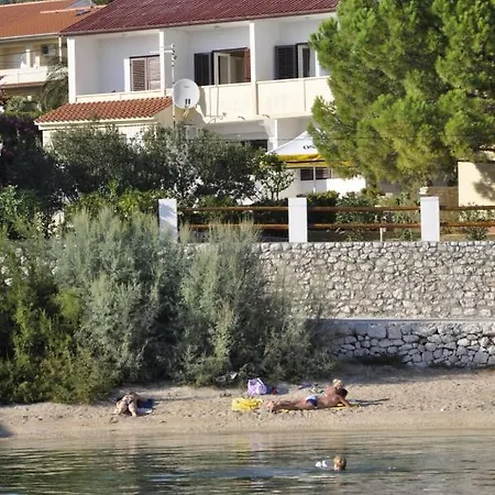 Apartman In Barbat With Sea View, Balcony, Air Conditioning 660-1 *