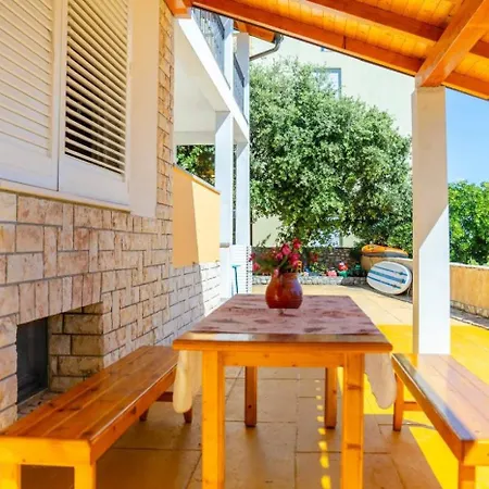In Barbat With Sea View, Balcony, Air Conditioning 660-1 Apartman *