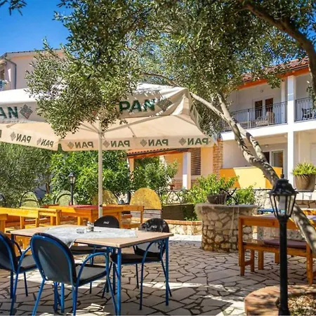 In Barbat With Sea View, Balcony, Air Conditioning 660-1 *