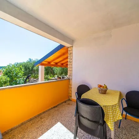 Apartman In Barbat With Sea View, Balcony, Air Conditioning 660-1